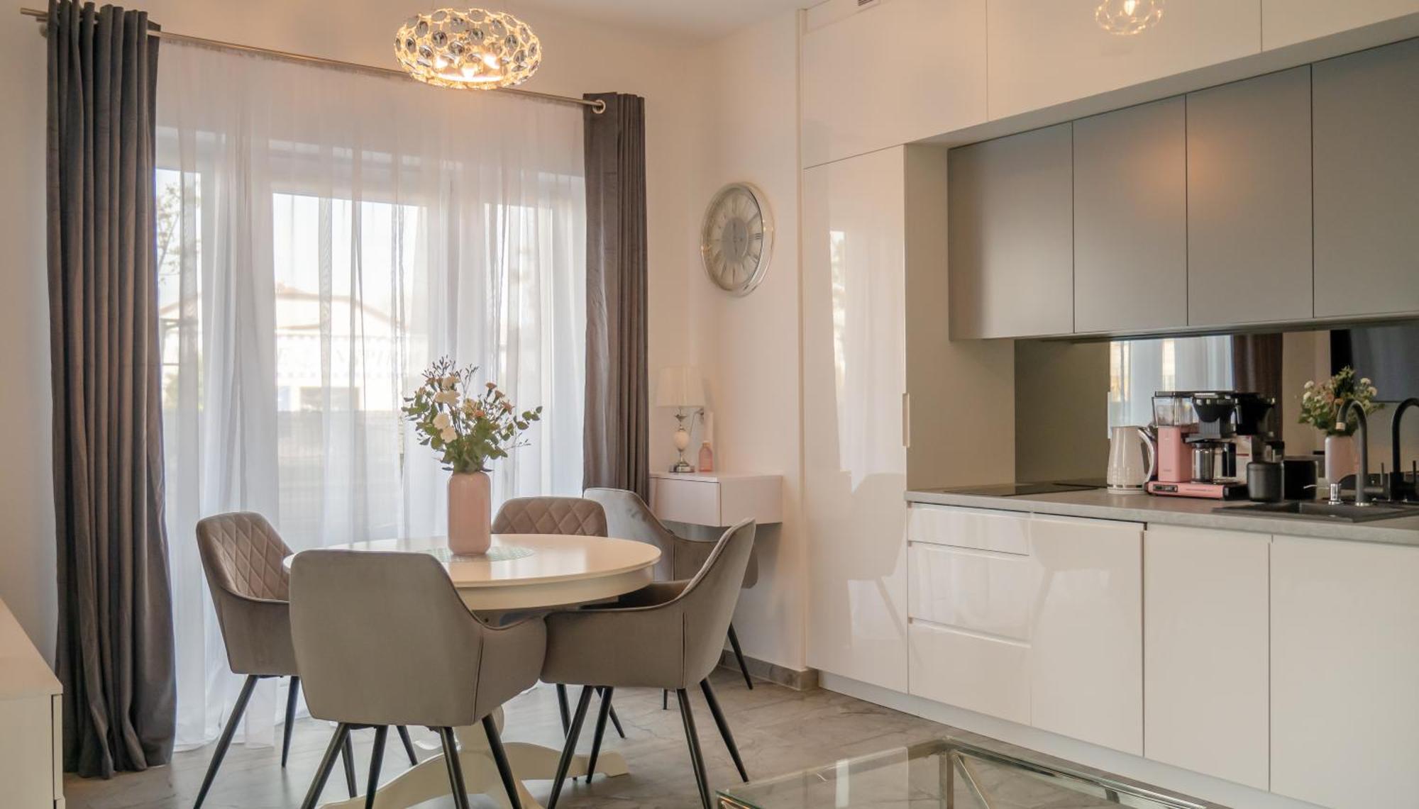 Mewa Surfingbird Apartment *